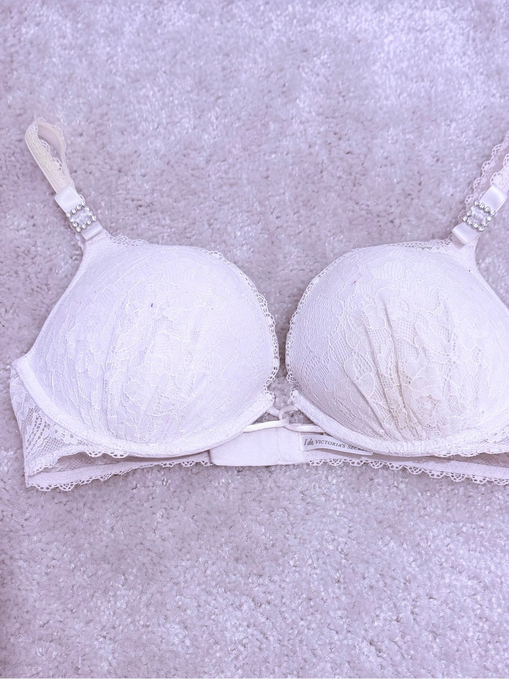Victoria's Secret Lace Push-Up Bra in Ivory White